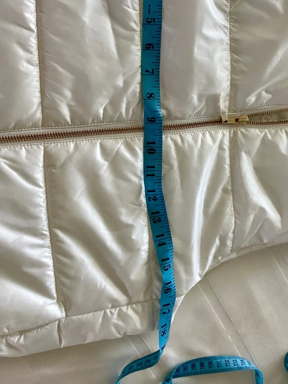 J. CREW Women’s Ivory Puffer Vest Poly-Fill Full Zip with Side Pockets Size XS